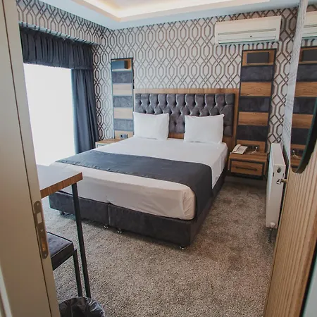 Hotel Prusias 3*